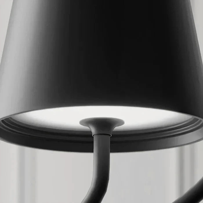Skanto | LED Taklampe – Oppladbar & Vanntett