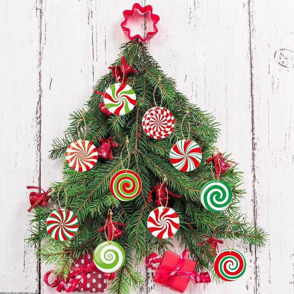 Skanto | Julefest Juletre Dekorasjoner Arrangement Godteri Ornamenter