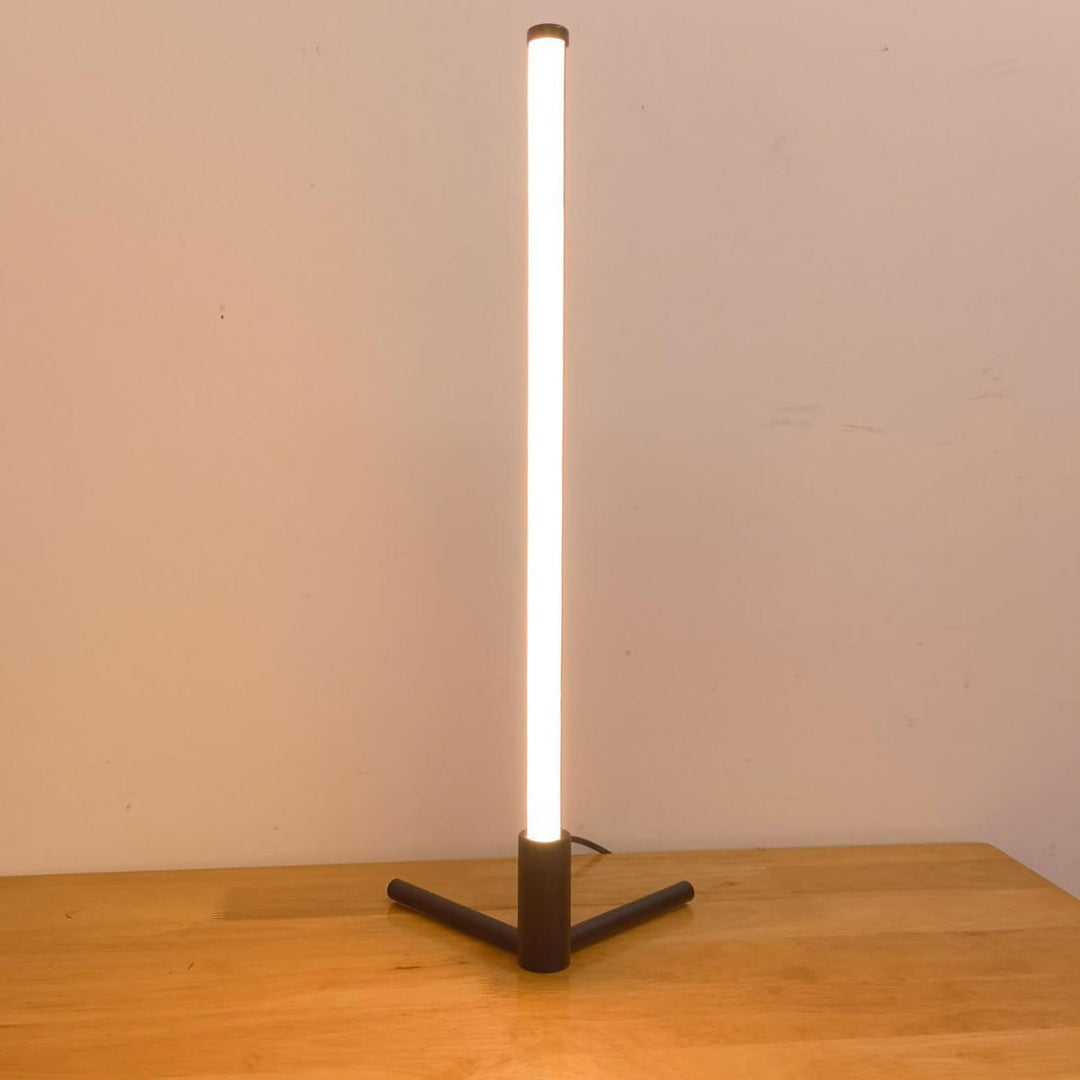 Skanto | Luminix Bar LED Bordlampe | Minimalistisk Design | Nattlampe & Ambiente Belysning | Moderne & Dekorativ