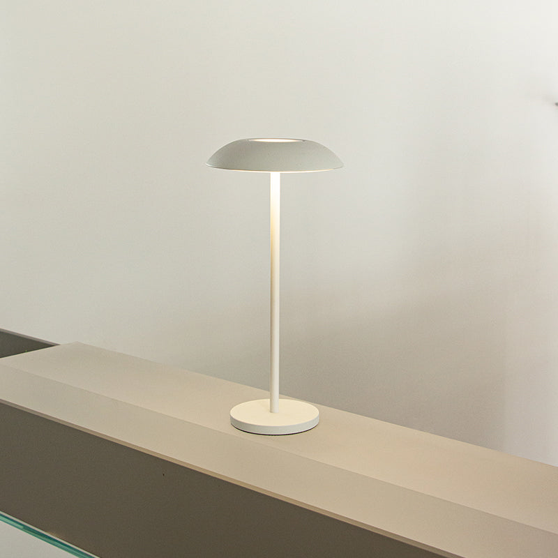 Skanto | Orbella trådløs LED bordlampe med berøringskontroll – Elegant rund moderne design