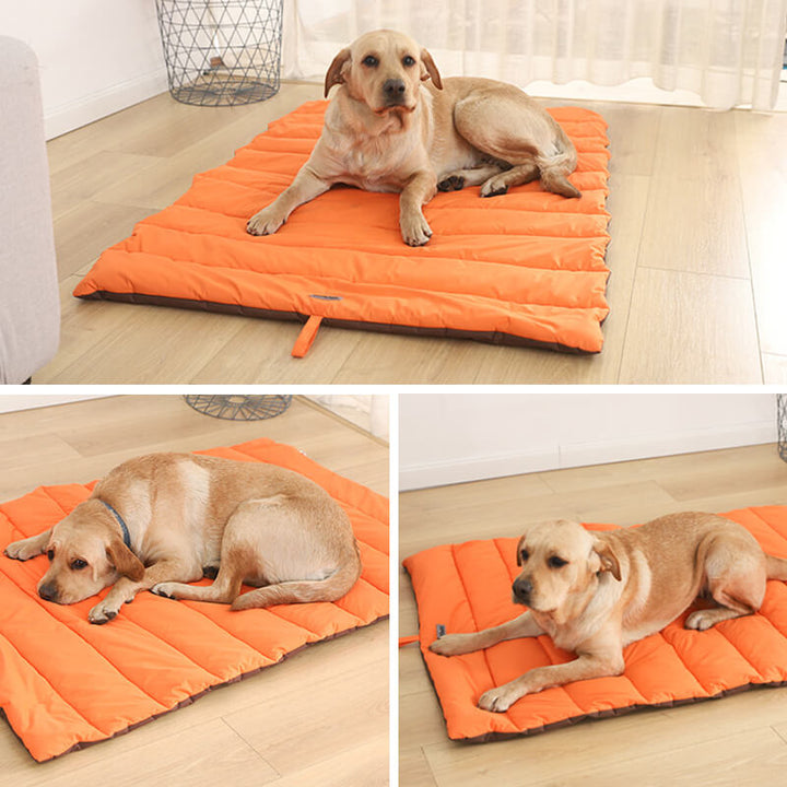 Skanto | Waterproof Outdoor Dog Bed for Camping