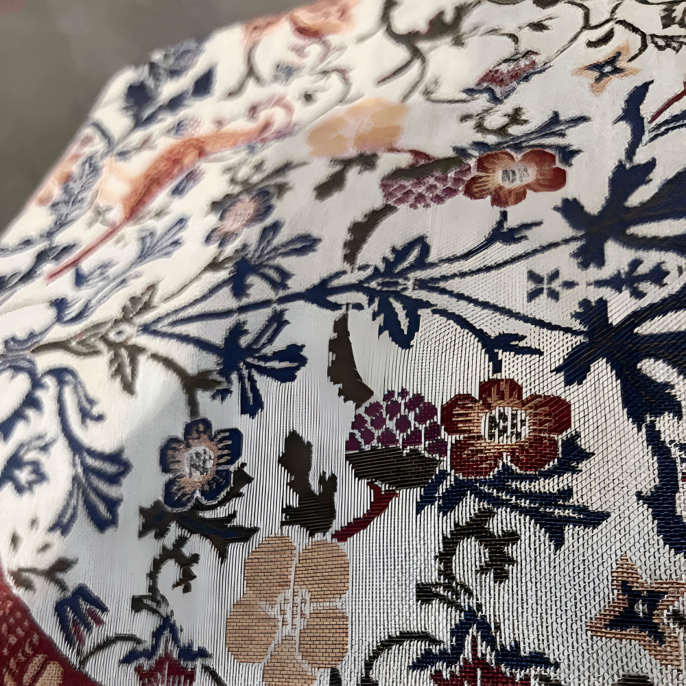 Skanto | Vintage Floral & Bird Jacquard Bordduk