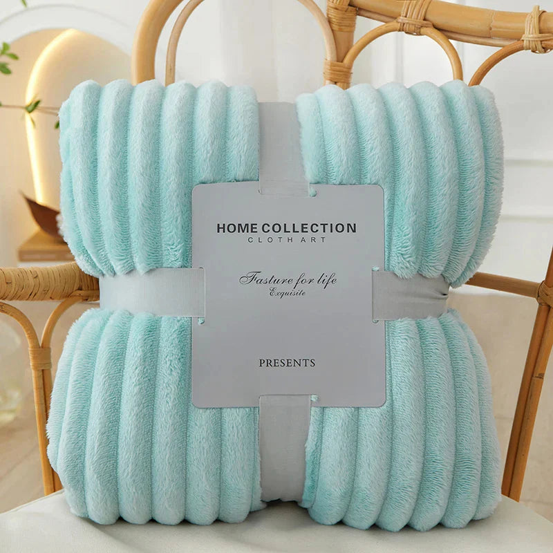 Skanto | Bredstripet flanell fleece teppe - CozyStripe