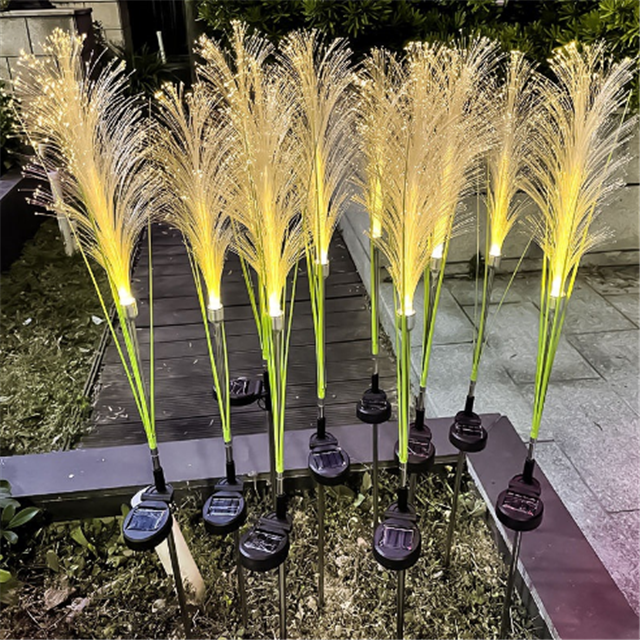 Solenergidrevet piletre-hagebelysning – Fargerik LED-hagebelysning med IP65 vannbeskyttelse
