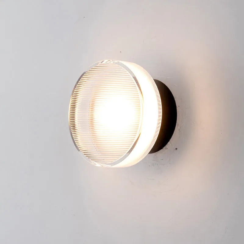 Skanto | Metall Vegglampe Liten Moderne Skålformet Design