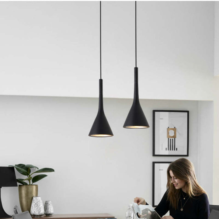 Moderne Trekant Pendellampe - Trionda | Skanto