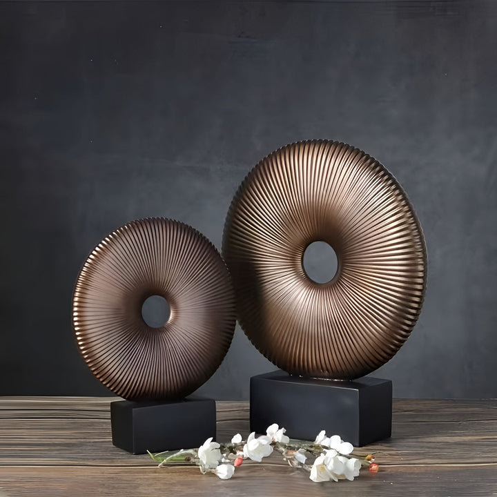 Rund skulptur i vintagestil – kinesisk inspirert | Stilig interiør laget av harpiks