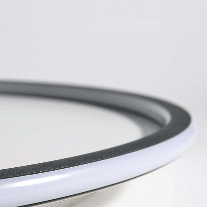 LunaNova - Moderne LED Taklampe Metall/Akryl for Stue og Soverom, Svart/Hvit Design | Skanto