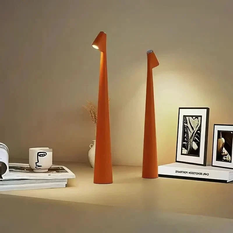 Oppladbar LED Bordlampe | Skanto