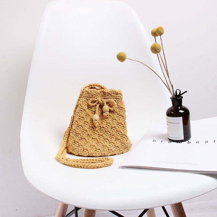 Håndknyttet skulderveske i moderne boho-stil Skanto