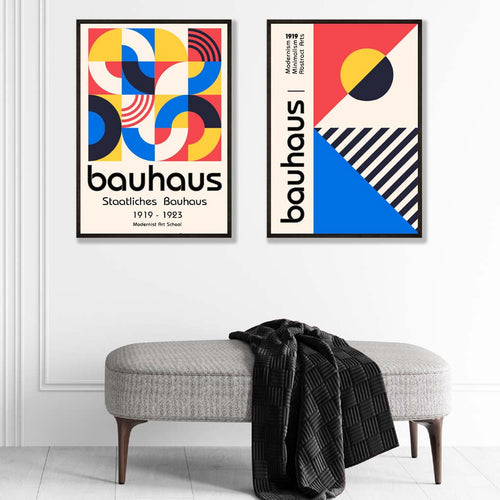 Bauhaus-stil, rød og blå, midten av århundret, innrammet sett med 2 kunsttrykk