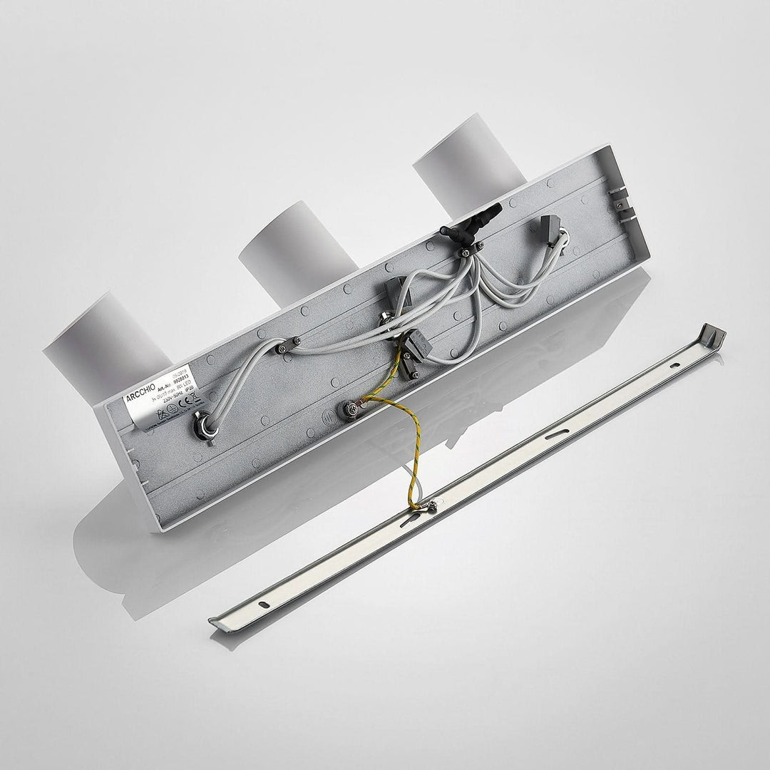 Skanto | Tak Spotlights Fixture med 3 Justerbare Lys
