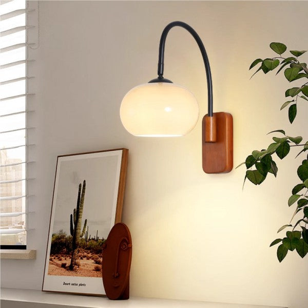 Skanto | Elegansen av glass og tre på veggen din