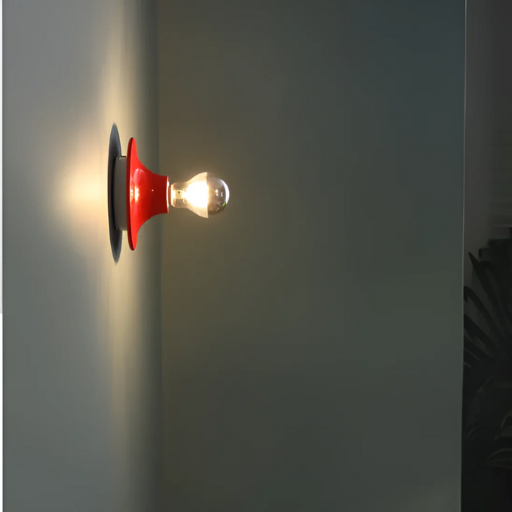 Skanto | Bauhaus Retro Vegglampe