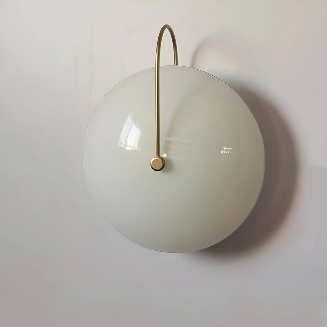 Skanto | Skandinavisk Rund Glass Vegglampe