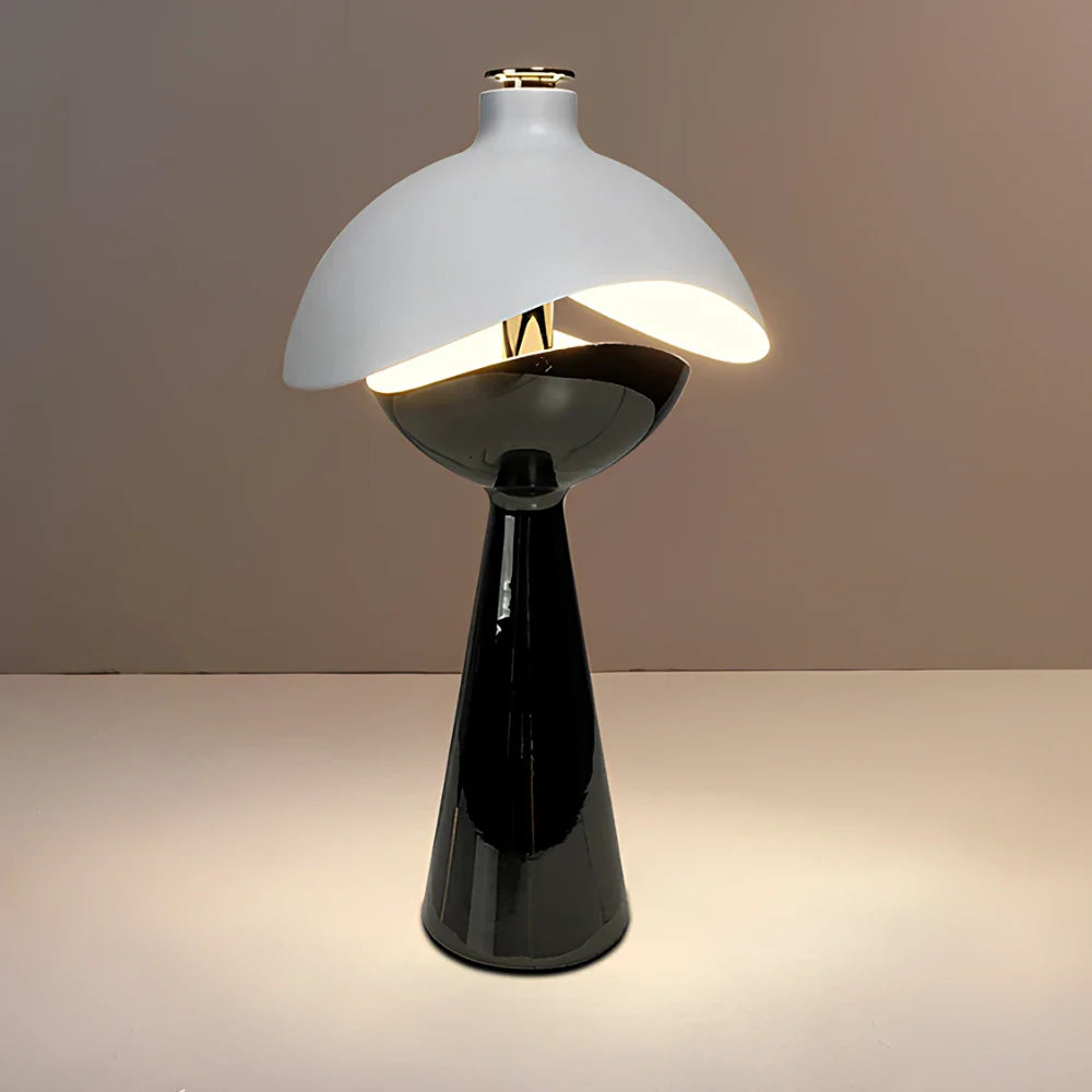 Skanto | LumiDome Skulpturert Bordlampe