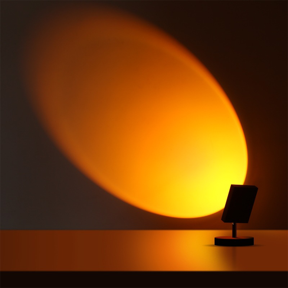 inspirert Bordlampe Skanto