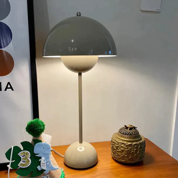 Skanto | Moderne bordlampe