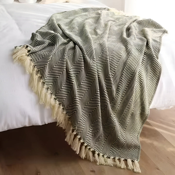 Skanto | Herringbone duskfringed strikket teppe