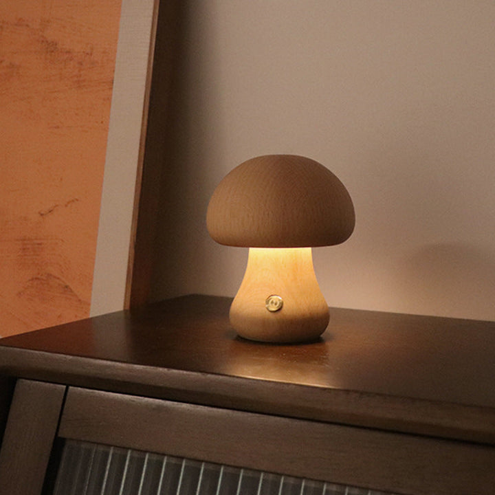 Skanto | Sopp bordlampe i tre