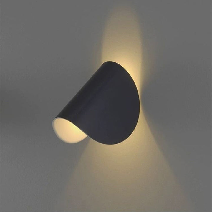 Skanto | Eveline Moderne Geometrisk LED 4 Farge Vegglys Innendørs/Utvendig Metall