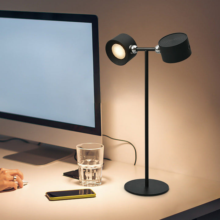 Berøringsfølsom LED bordlampe med magnetisk base. | Skanto