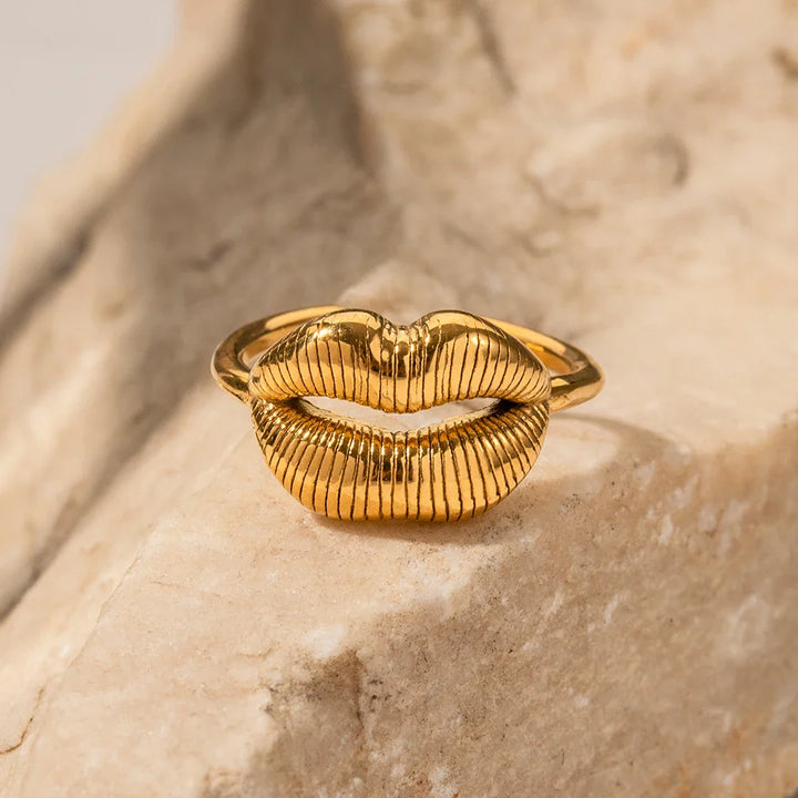 Skanto | Bold Kiss Romantisk Ring