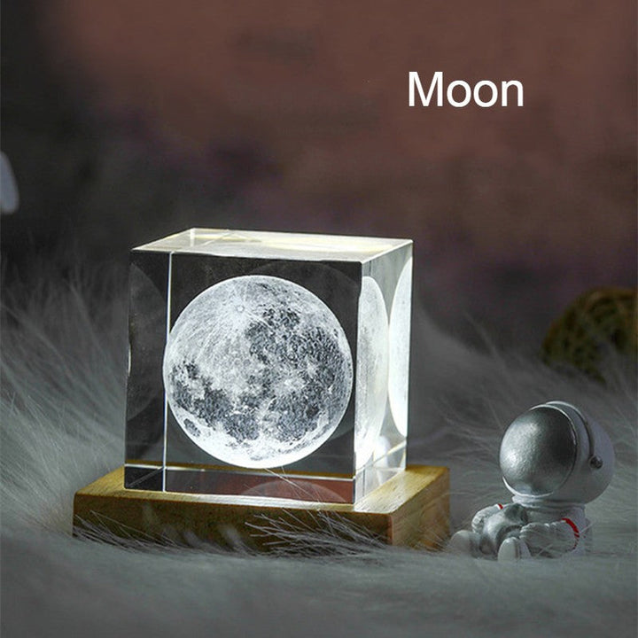 Skanto | 3D Galaxy Krystallglass Cube med Oppladbar Fargerik Lysbase, for Gave & Hjemmedekorasjon