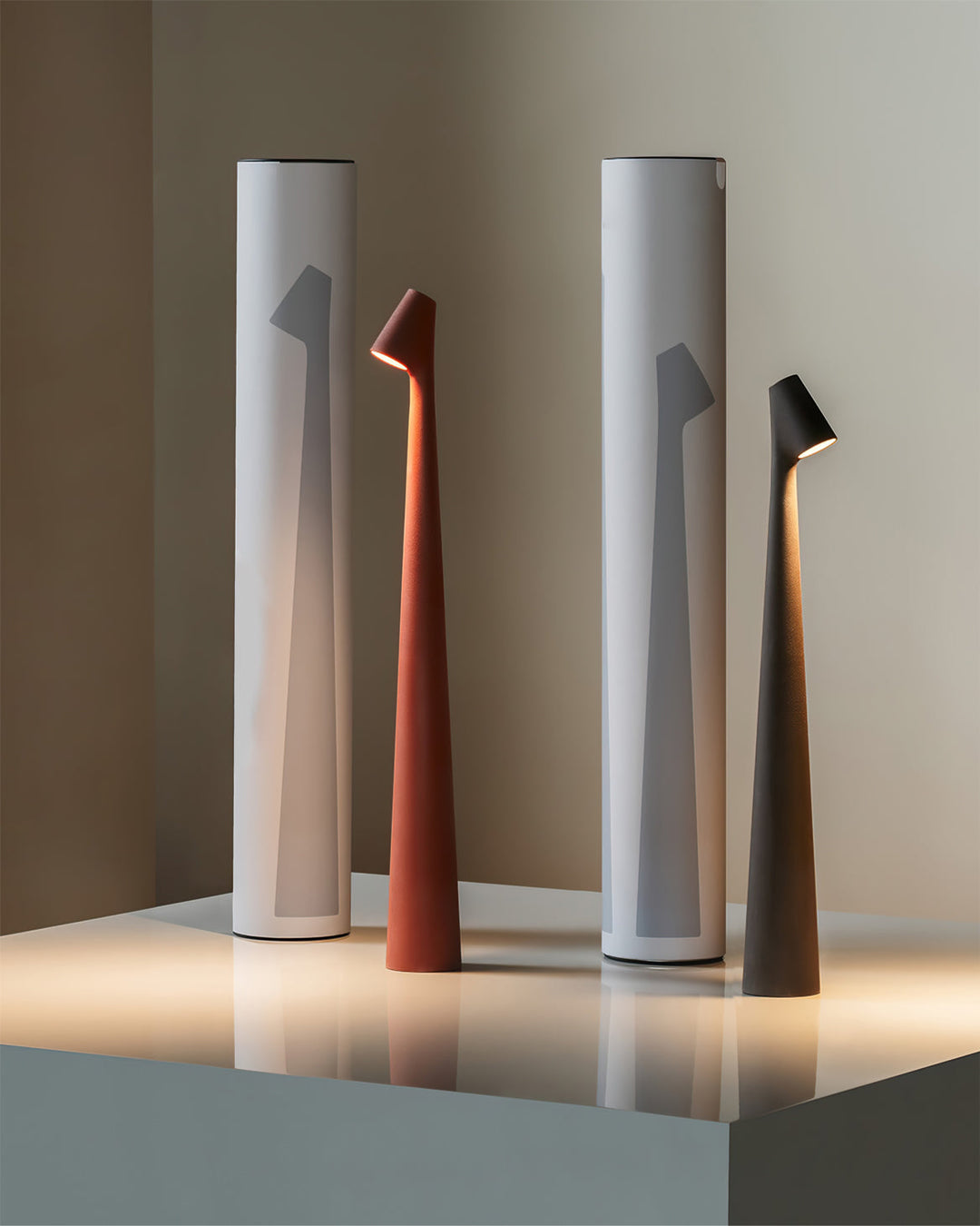 Skanto | EcoLight – Energieffektiv oppladbar skrivebordslampe