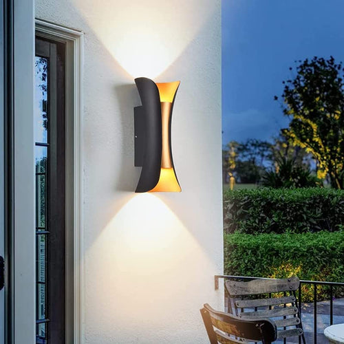 Skanto | HydraBeam - Moderne Vanntett LED Vegglampe