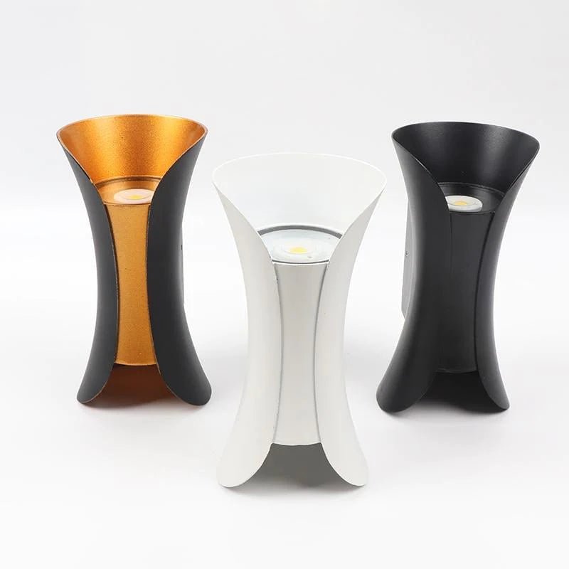 Skanto | HydraBeam - Moderne Vanntett LED Vegglampe