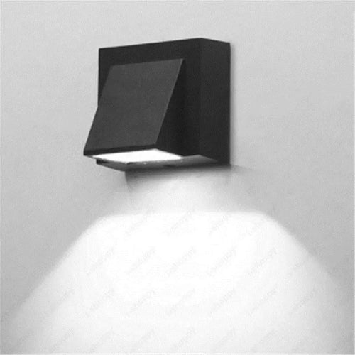 Moderne utevegglys – Værbestandig LED-vegglampe for hage og terrasse | Skanto