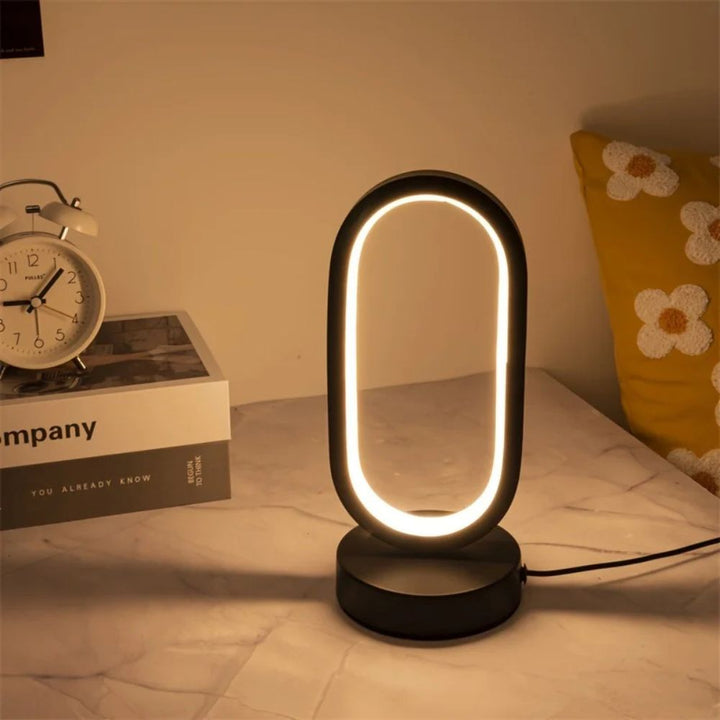 Skanto | Ambient Oval Arc LED-lampe