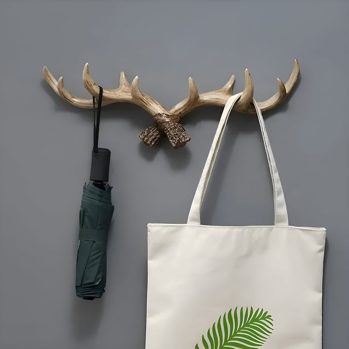 Gevirformet veggkrok – retrodesign for jakker og frakker | Dekorativ kleskrok