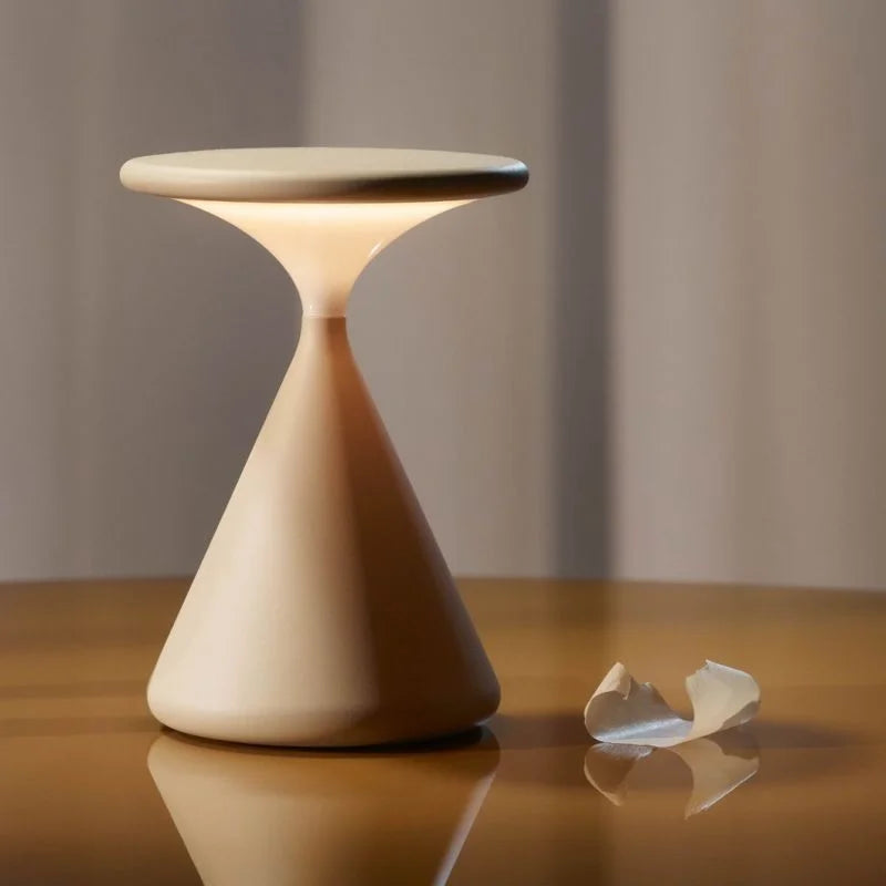Skanto | Trådlampe Amos timeglass