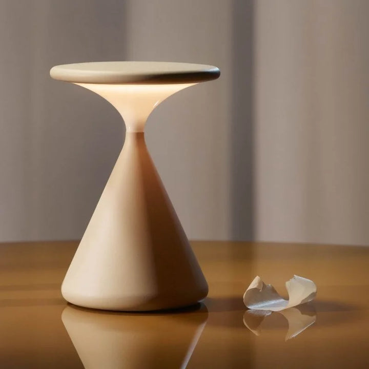 Skanto | Trådlampe Amos timeglass