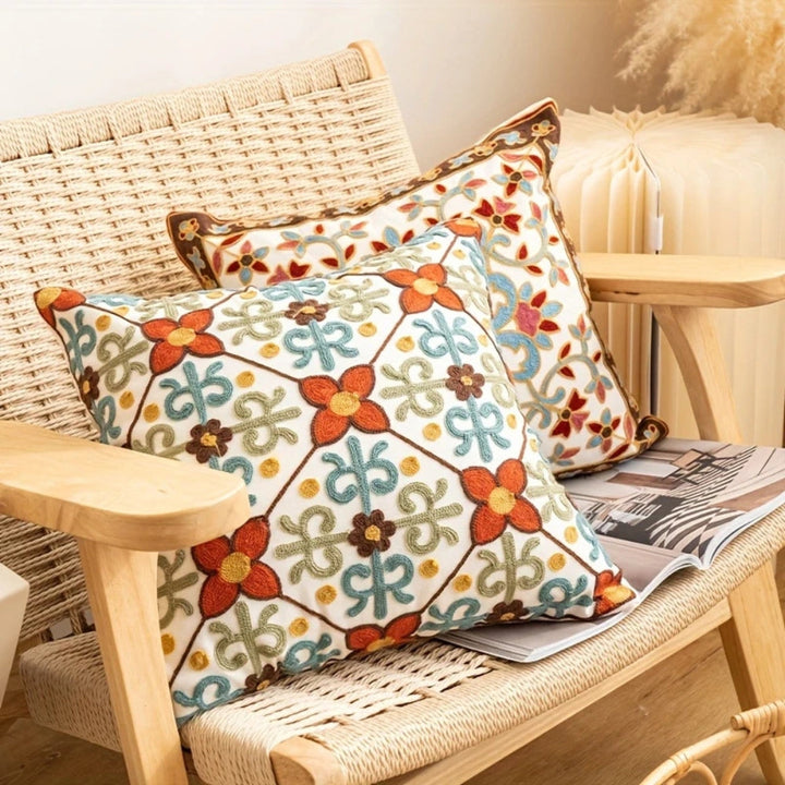 Skanto | Aurae Brodert Vintage Putetrekk