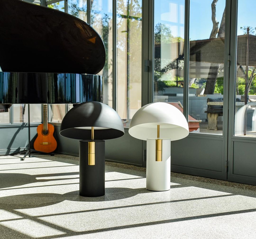 Skanto | Bordlampe - RetroWave - Minimalistisk & Justerbart Design - Chic Moderne Eleganse