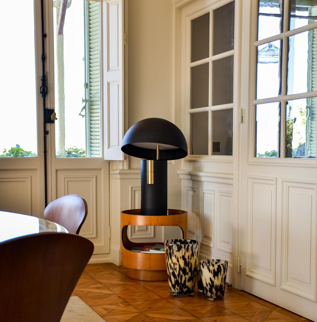 Skanto | Bordlampe - RetroWave - Minimalistisk & Justerbart Design - Chic Moderne Eleganse