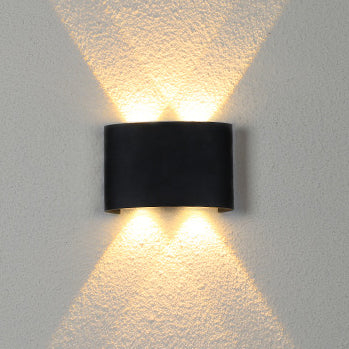 Moderne minimalistisk aluminium akryl vanntett LED vegglampe for utendørs terrasser | Skanto