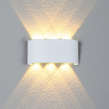 Vanntett LED-vegglampe laget av aluminium og akryl for terrasser