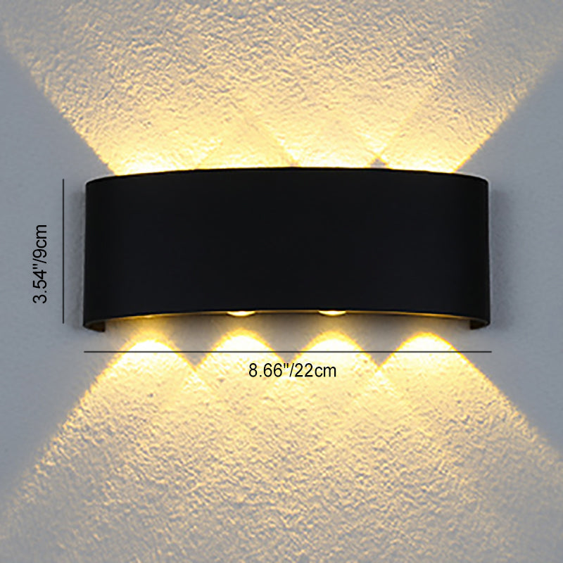 Vanntett LED-vegglampe laget av aluminium og akryl for terrasser