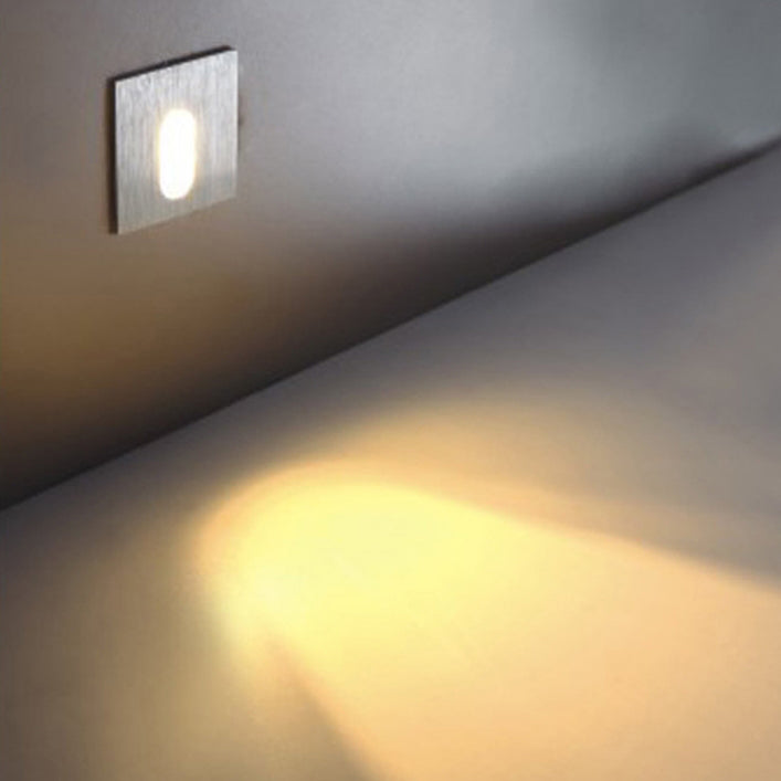 Skanto | Moderne Art Deco Rund Firkan Aluminium Vanntett LED Vegglys for Gangene