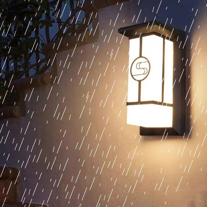 Rektangulær, vanntett LED-vegglampe laget av aluminium og akryl for terrasser
