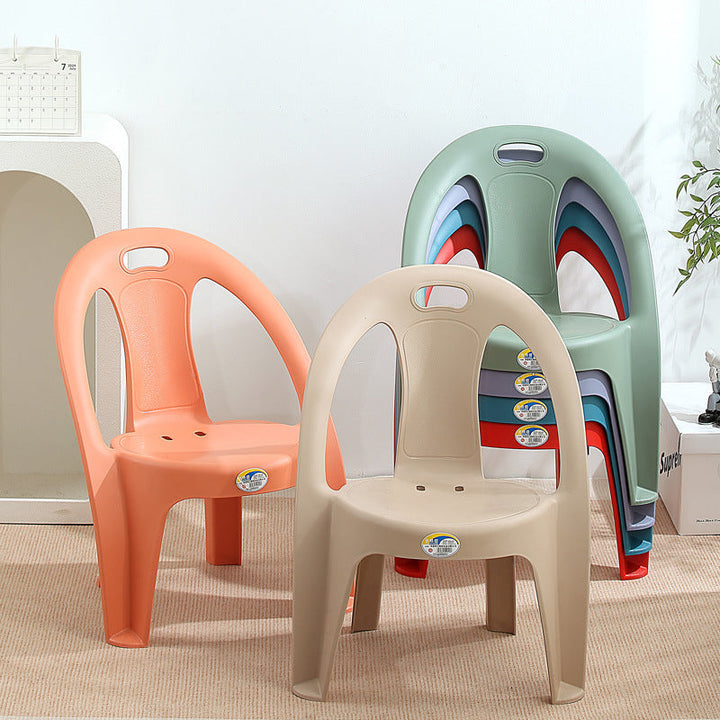 Moderne minimalistisk rund PP-stabelbar ryggstøtte armstol for barn til stue | Skanto