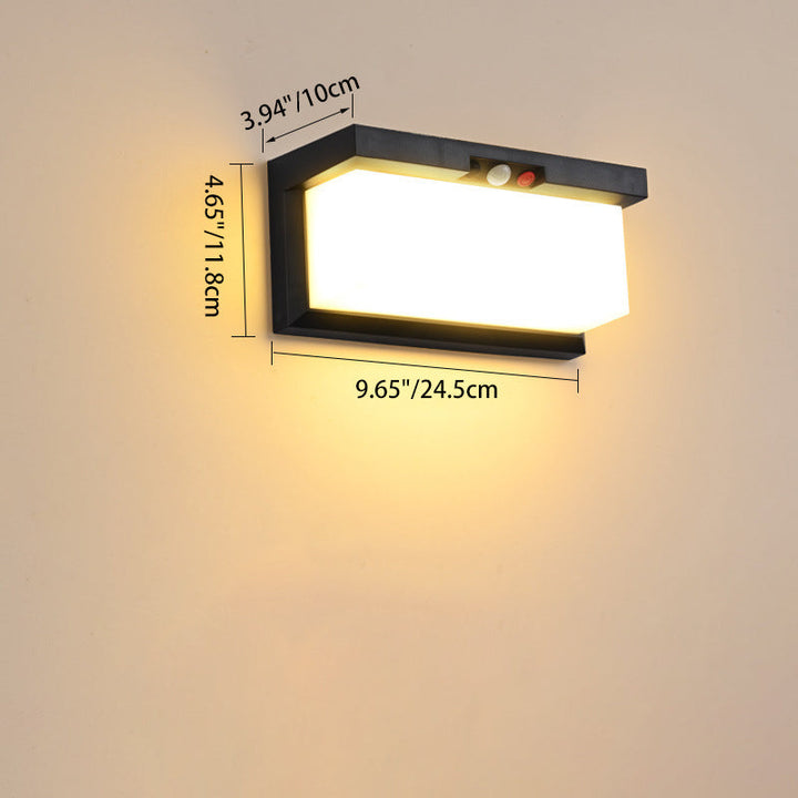 Moderne minimalistiske sol- og vanntette plast- og PC-rektangulære LED-vegglampe for utendørs, patio og hage | Skanto
