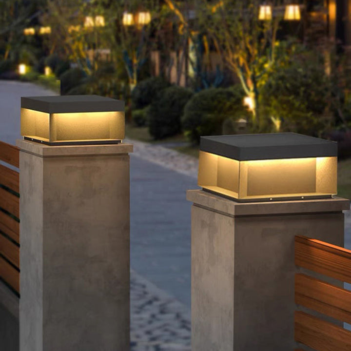 Moderne Minimalistiske Rustfritt Stål Firkantet LED Utendørs Lys Med Solenergi & Vanntette Funksjoner For Hage, Terrase, Port | Skanto