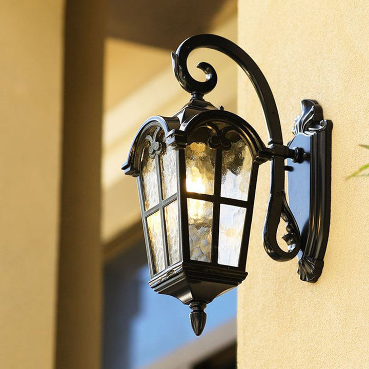Samtidig nordisk aluminium glass buet firkantet 1-lampe vegglampe for utendørs | Skanto