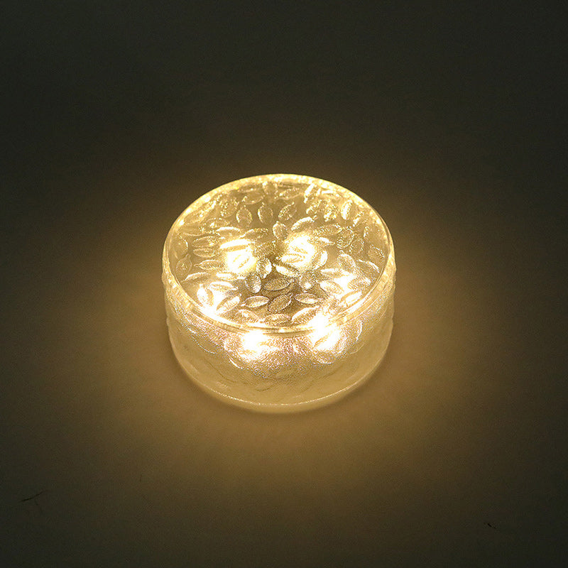 Rund LED-solcellelampe formet som en isblokk, laget av akryl for utendørs bruk