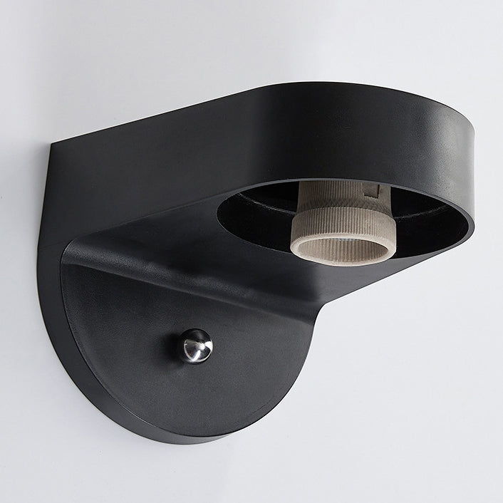 Moderne Enkelhet Vanntett Orb Polykarbonat Akryl 1-Lys Vegglampe For Utendørs Patio | Skanto